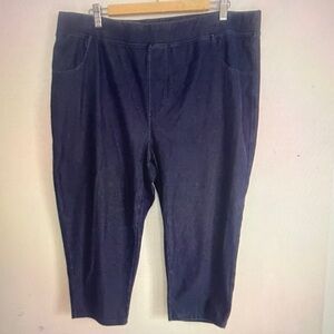 A MTL 1980 Woman Blue Denim Stretch Pull On Capri Crop Pants Size 22-24